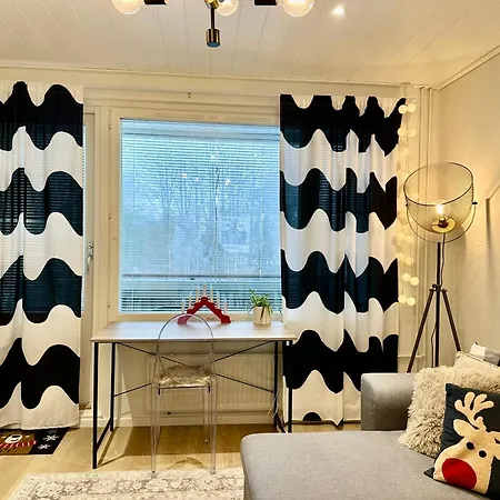 Elegant With Sauna In The Center