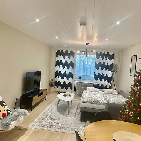 Elegant With Sauna In The Center